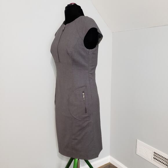 ECCOCI Gray Paneled Round Neck Cap Sleeve Zipper Front Midi Sheath Dress - Picture 5 of 12